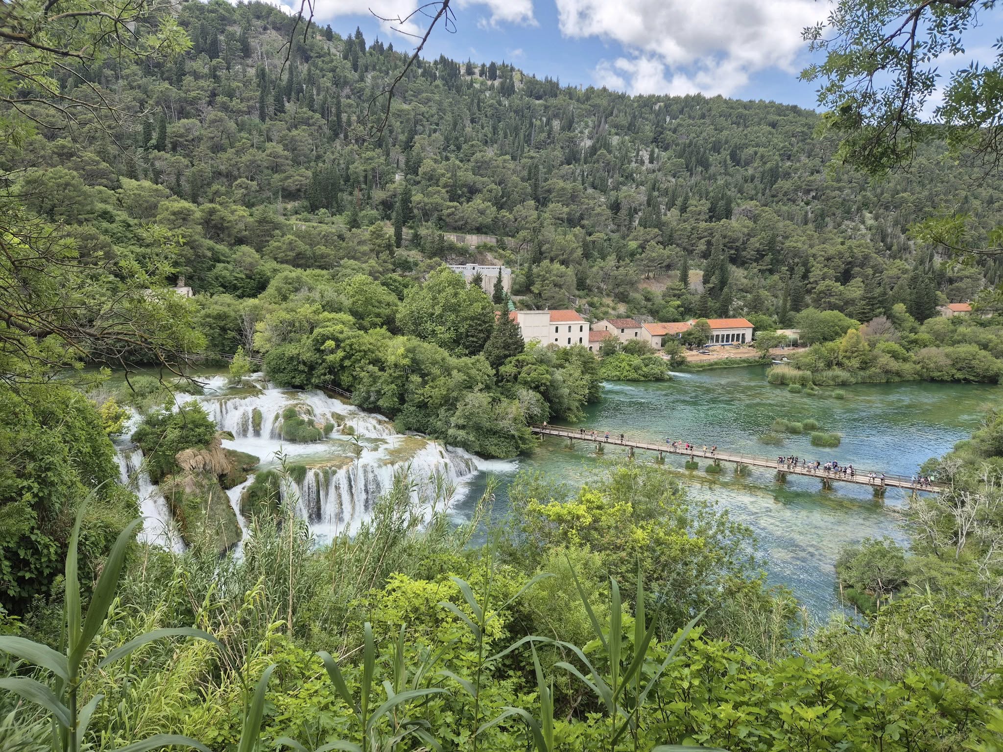 500038690_122134223738747927_8946745531662904840_n