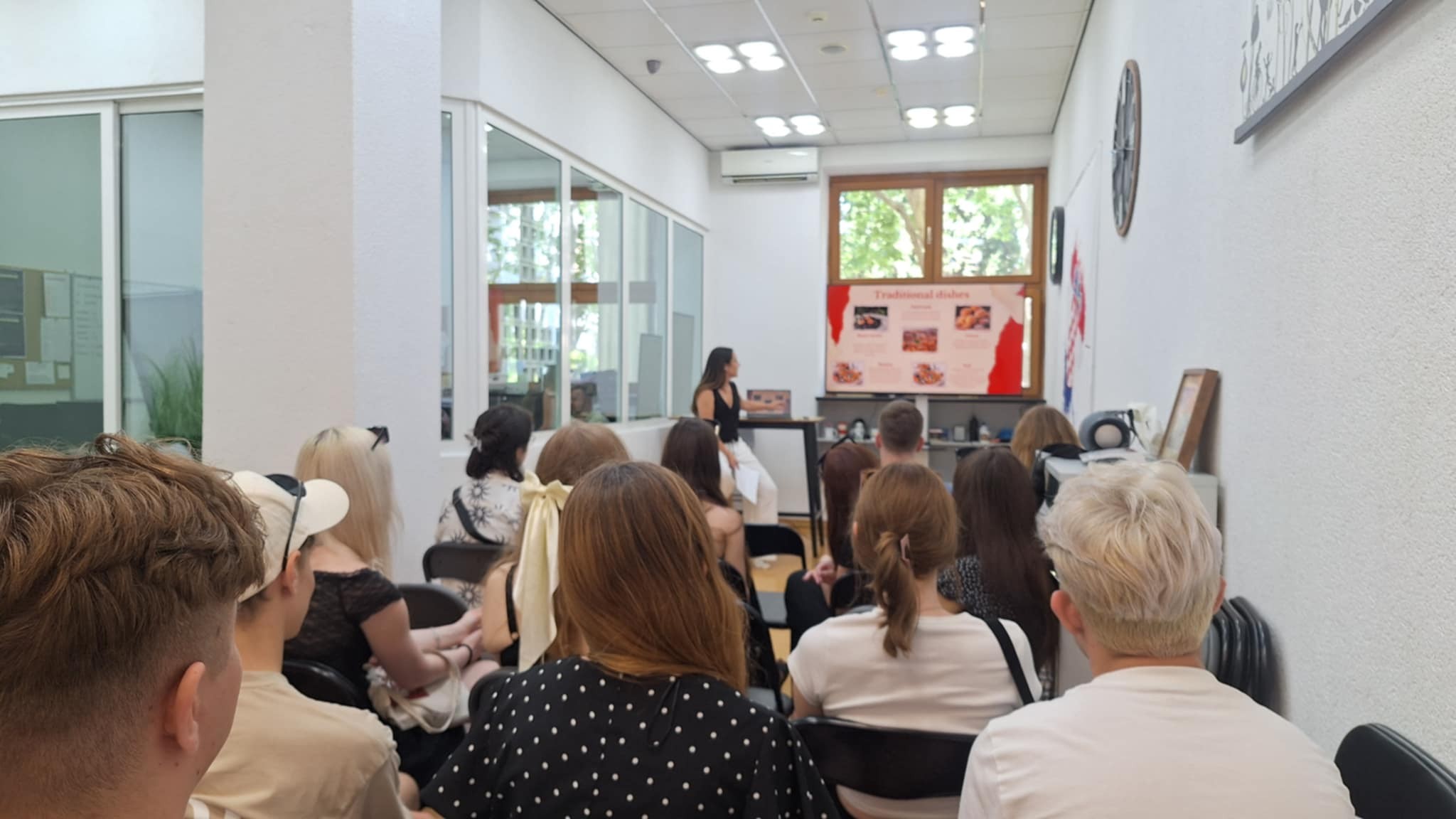 508653421_122138926028747927_6583825223435176094_n