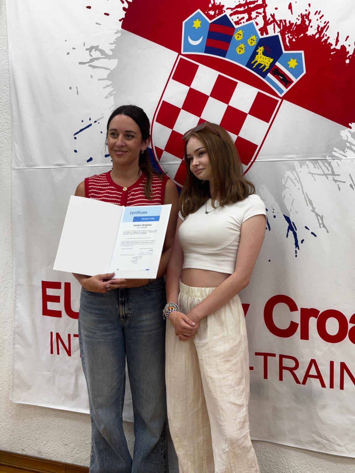 511792876_122140877414747927_5824144111835010874_n