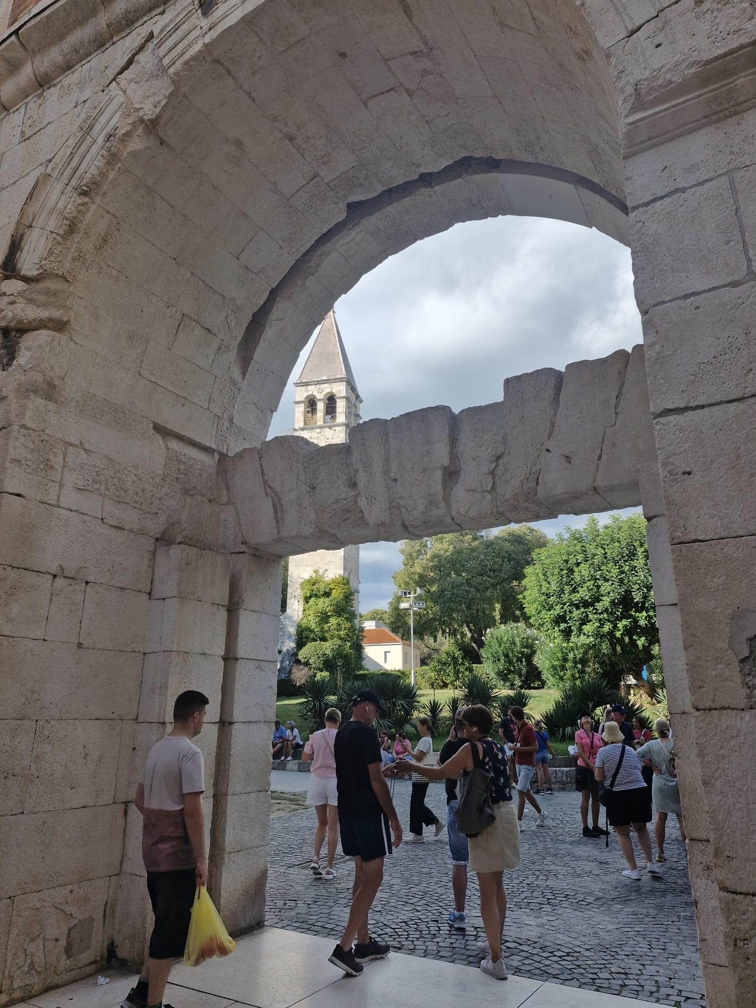 548319073_122156691350747927_401893813117475957_n