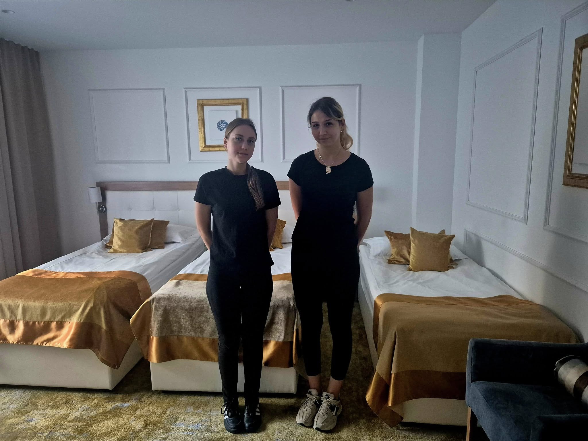 549806385_1321641159756070_8705187884605370208_n