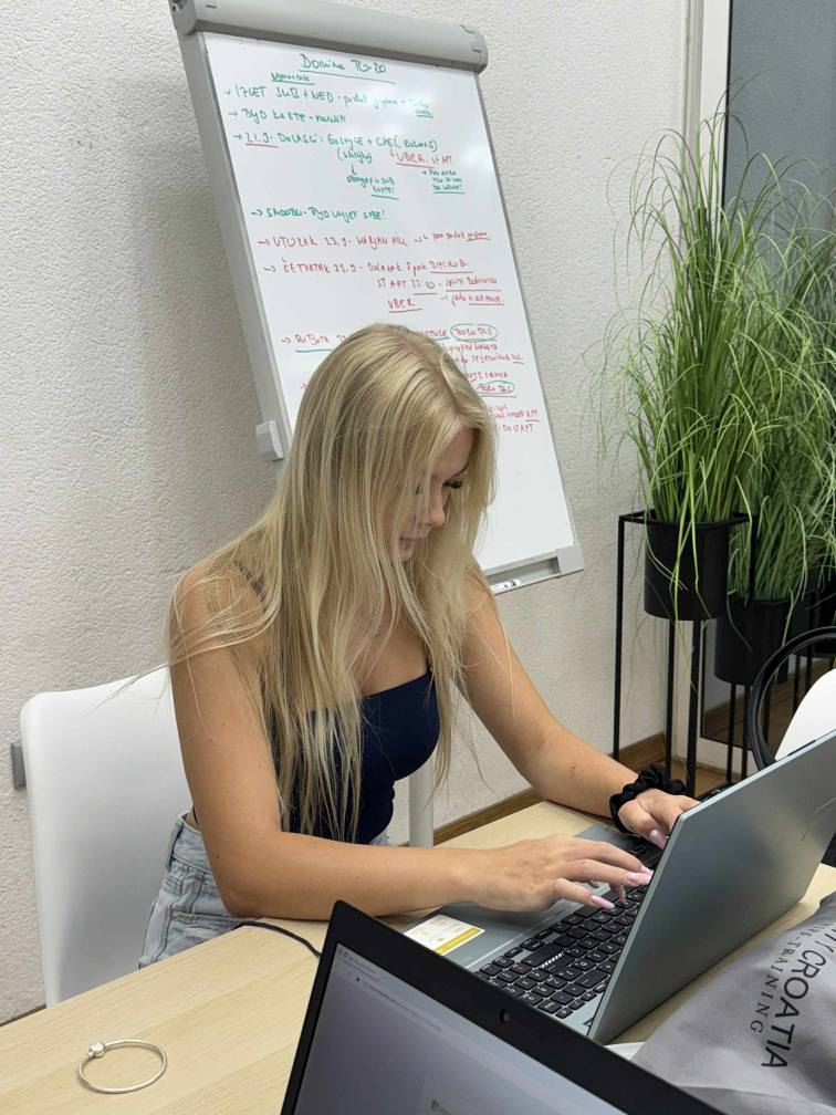 550112983_122157135722747927_76865991348115662_n