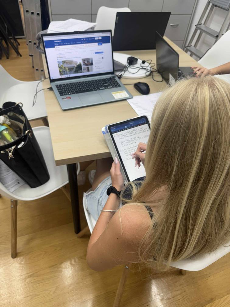 550172705_122157135764747927_5733971254406681873_n