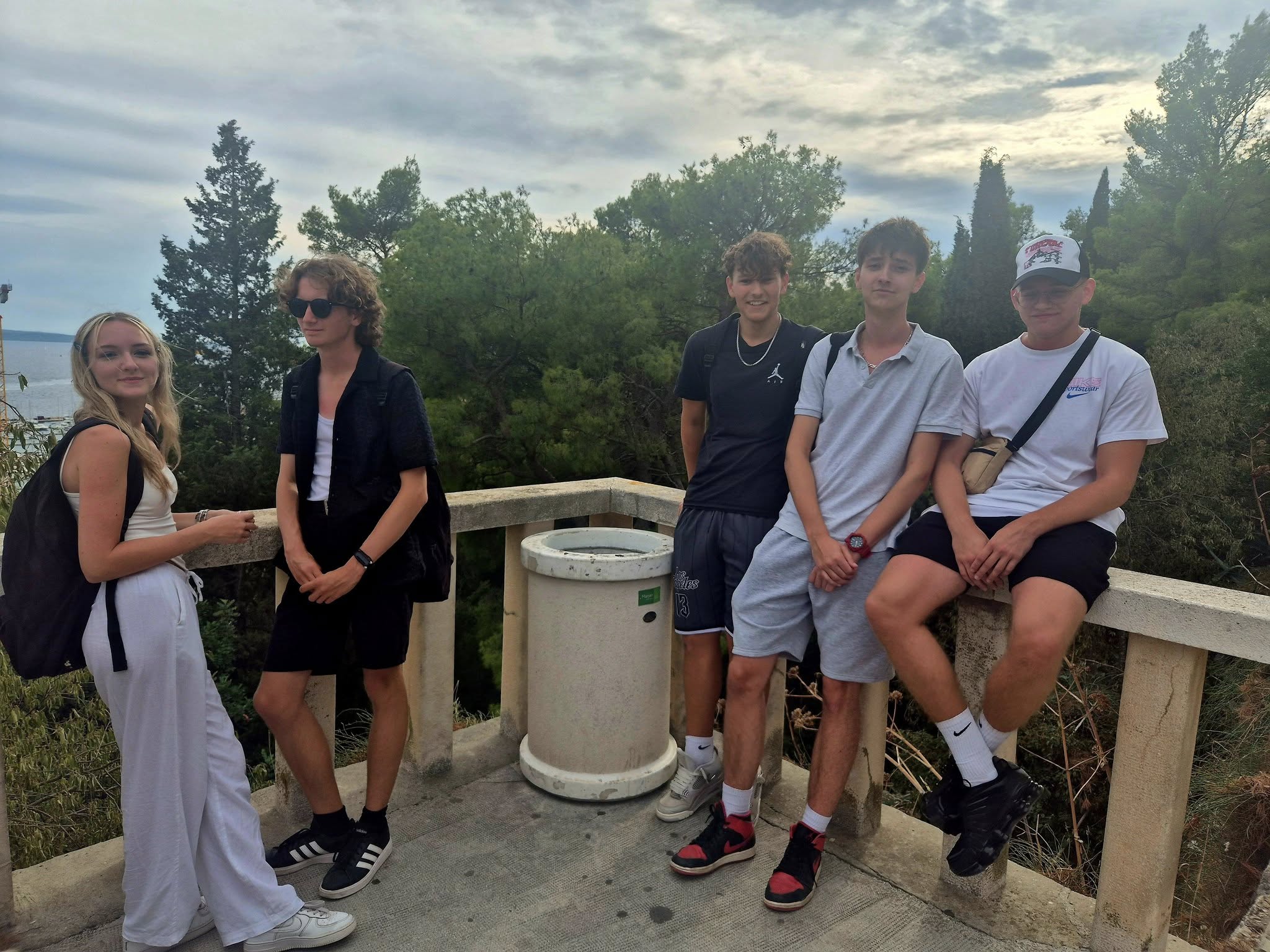 552379886_122157948566747927_6834219672504838336_n