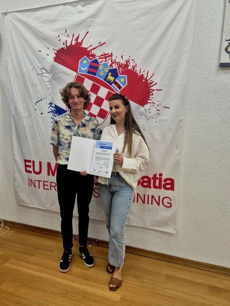 554879246_122158468694747927_6217687030157302759_n