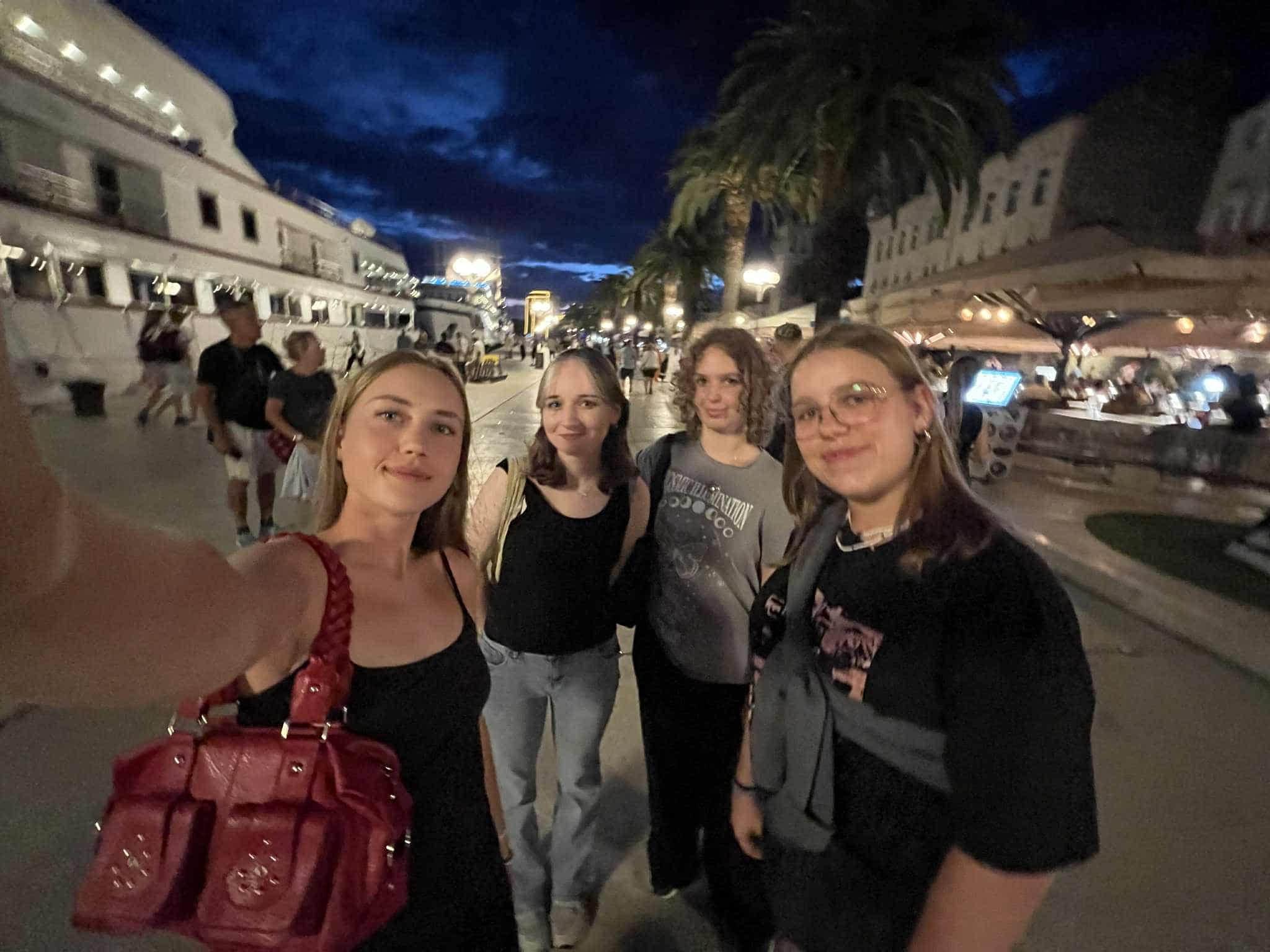 555742541_122158337888747927_611290412165430381_n