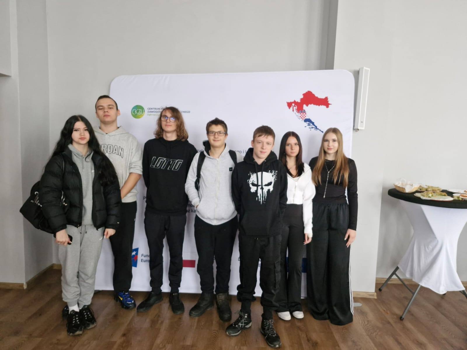 587751035_122169769304747927_5100197630976358377_n