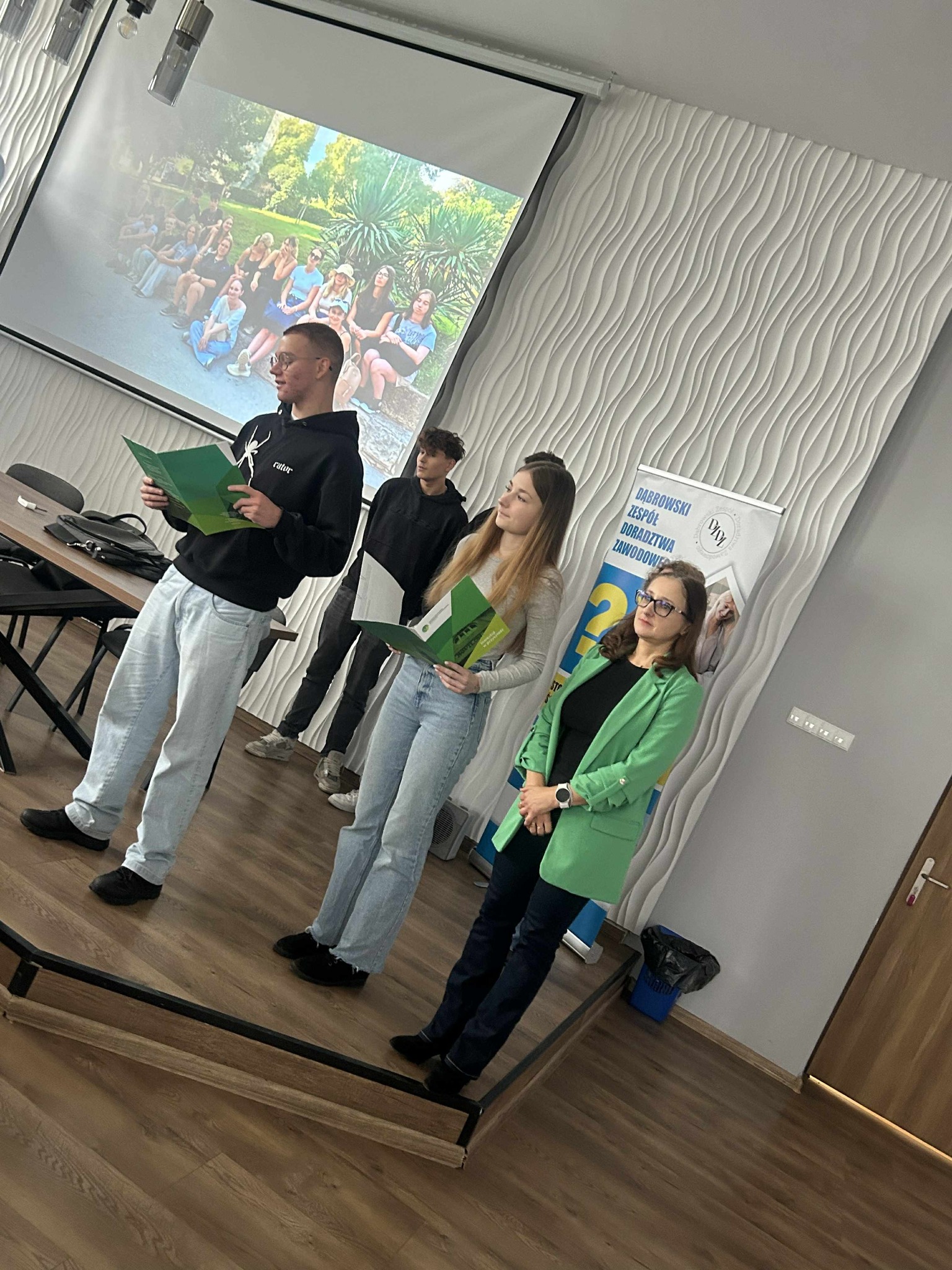 591568051_122169770480747927_3243532065210824311_n