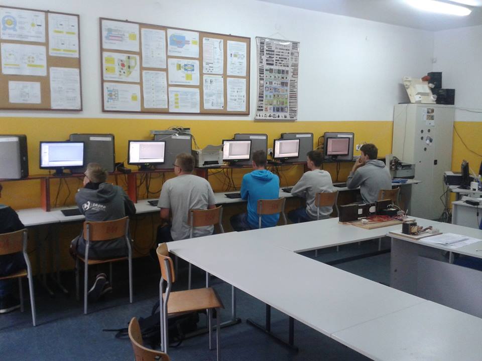 13240529_970200829760663_5929512998824024398_n