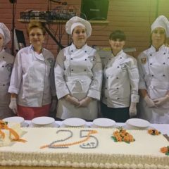 Jubileuszowy tort na 300 osób