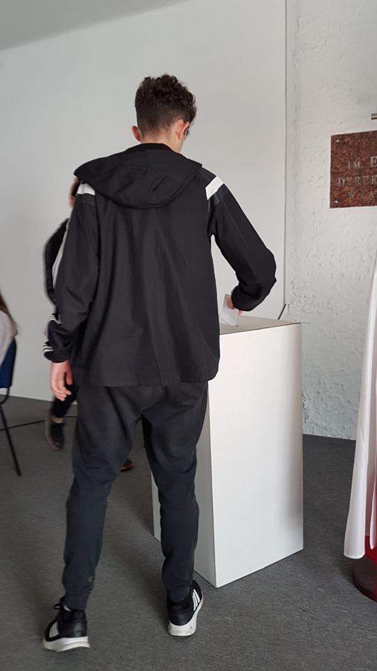 72265797_2723286921035212_715949753795346432_n