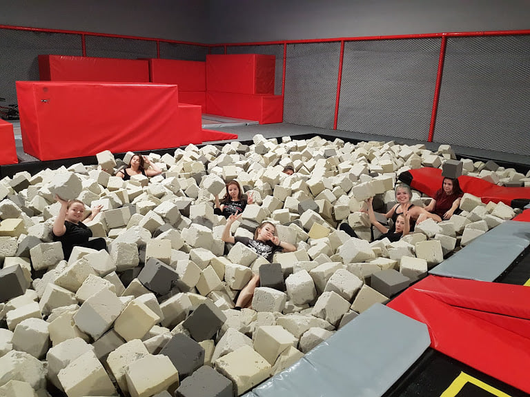 72669243_2728918810472023_988449769275785216_n
