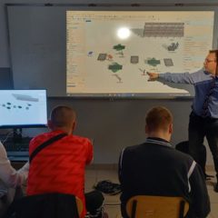Warsztaty prowadzone przez dr inż. Pawła Sobczaka z Akademii WSB w Dąbrowie Górniczej