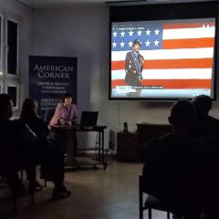 Wycieczka do Centrum Kultury i Informacji Amerykańskiej American Corner w Katowicach