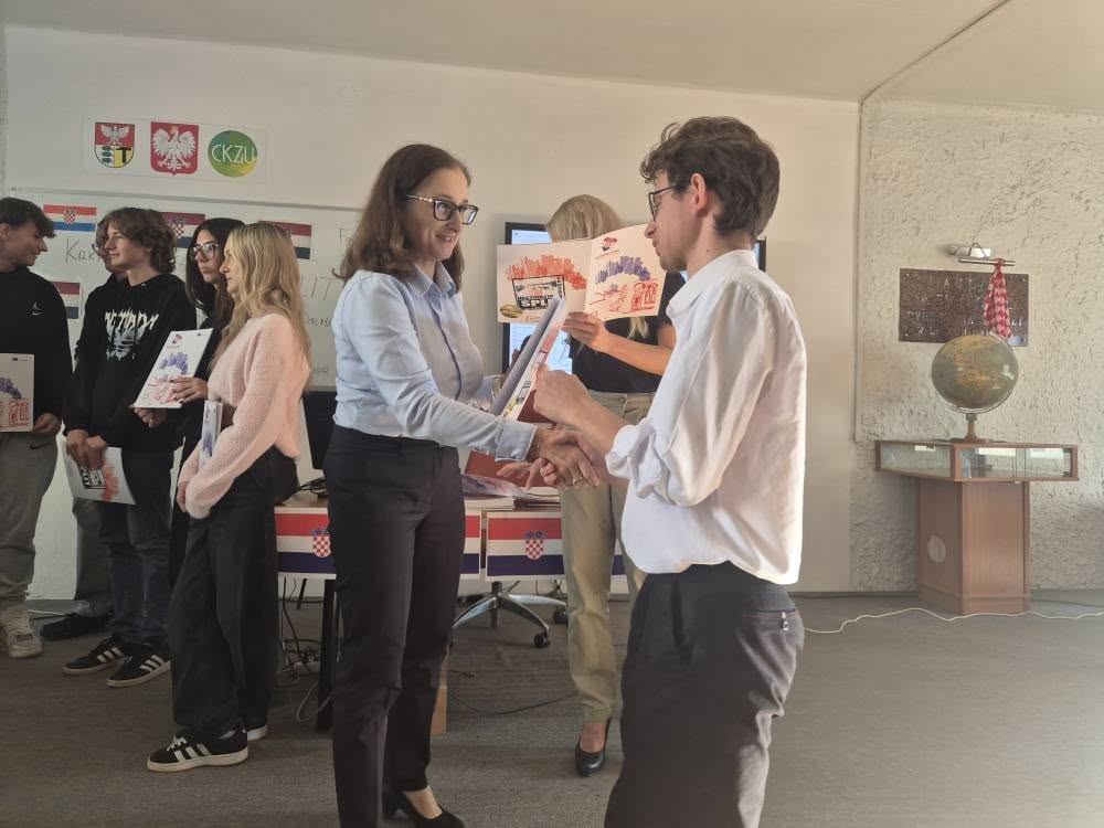 576914416_122165830994747927_1171804781038765538_n