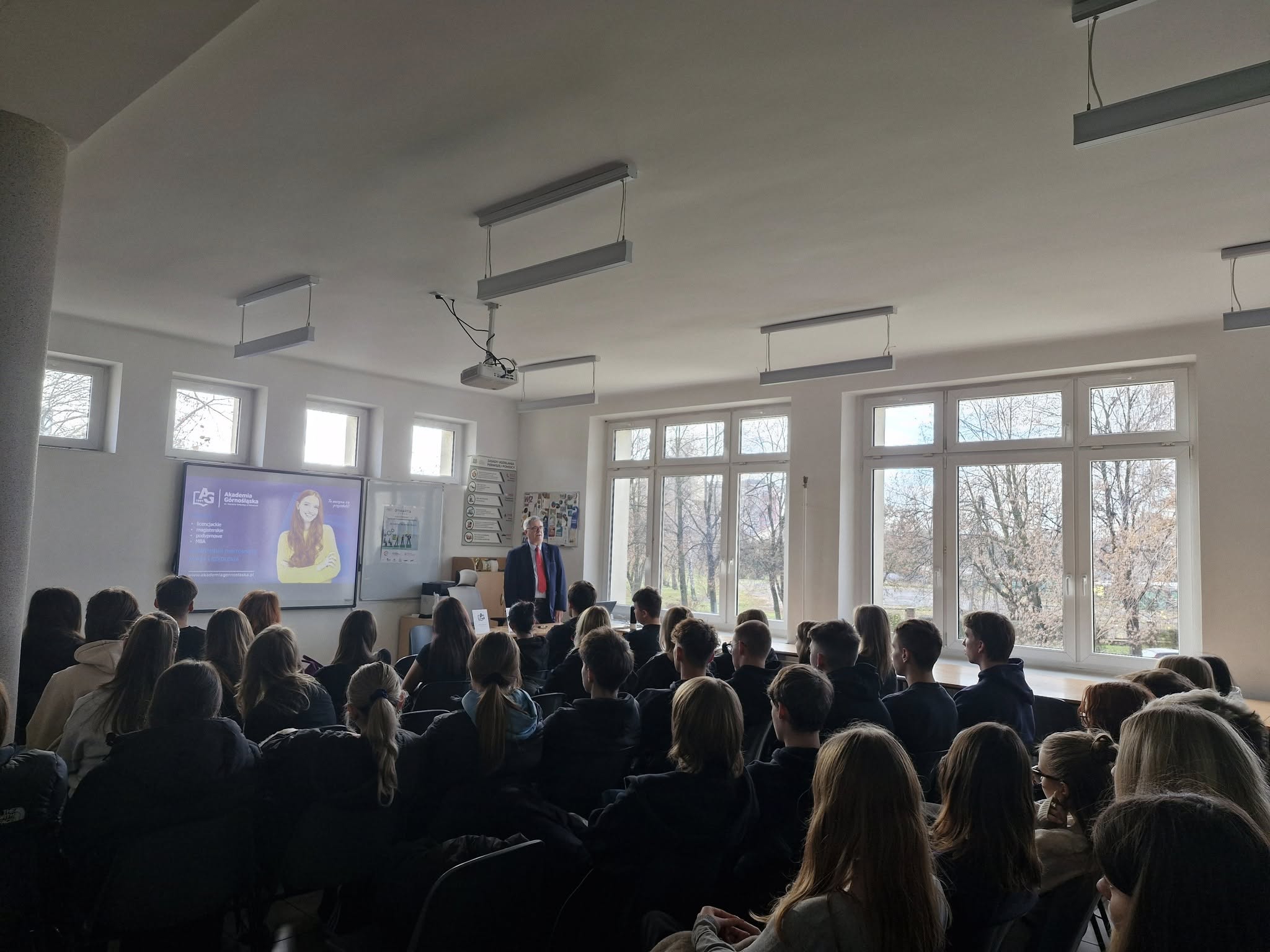 585346009_1376918994228286_7108354446285950297_n